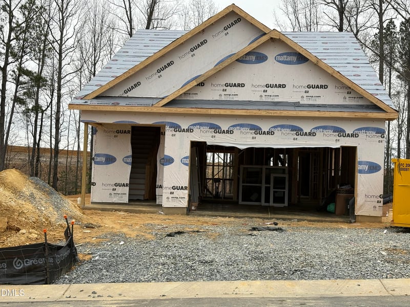 319 Providence Creek Dr, Fuquay Varina, NC 27526