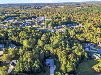 319 River Knoll Dr, Clayton, NC 27527