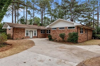 319 Stacy Weaver Dr, Fayetteville, NC 28311