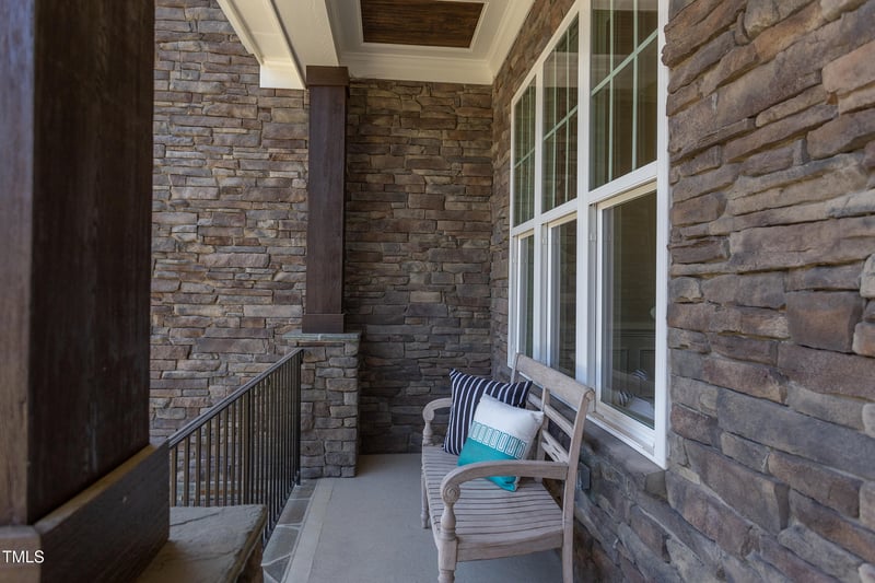 319 Vanstore Dr, Fuquay Varina, NC 27526