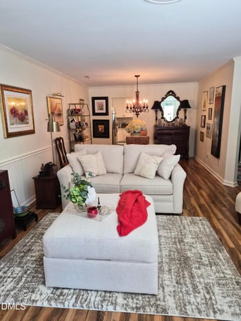 3192 Morningside Dr, Raleigh, NC 27607