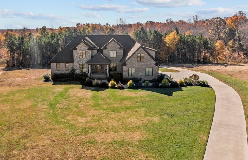 3198 Cascade Dr, Burlington, NC 27217
