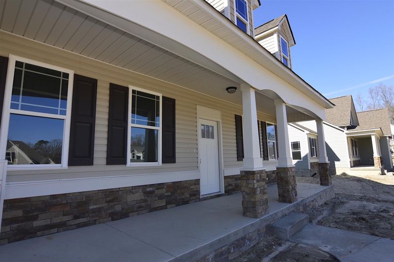32 Brakas Ln, Garner, NC 27529