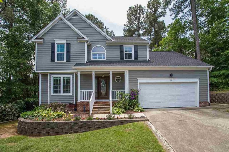 32 Chestnut Bluffs Ln, Durham, NC 27713