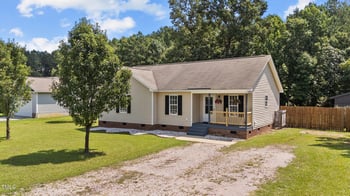 32 Dandelion Green Ct, Selma, NC 27576