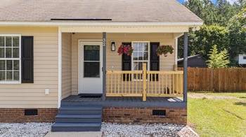 32 Dandelion Green Ct, Selma, NC 27576