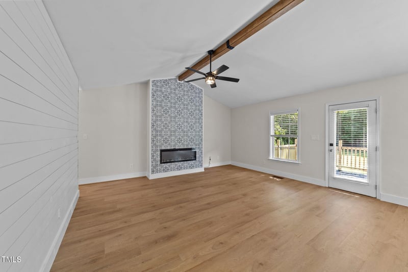 32 Dandelion Green Ct, Selma, NC 27576