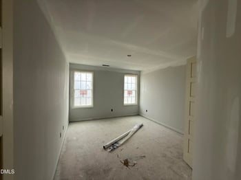 32 Emily Gardens Dr, Selma, NC 27576