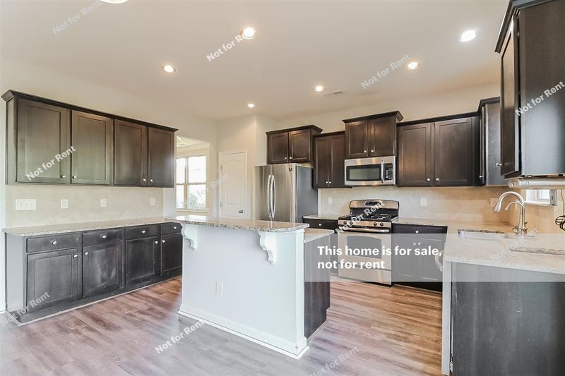 32 Genoa Ln, Clayton, NC 27527