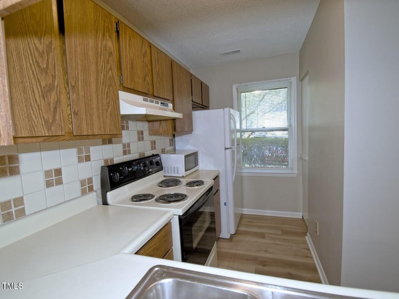 32 Georgetown Ct, Durham, NC 27705