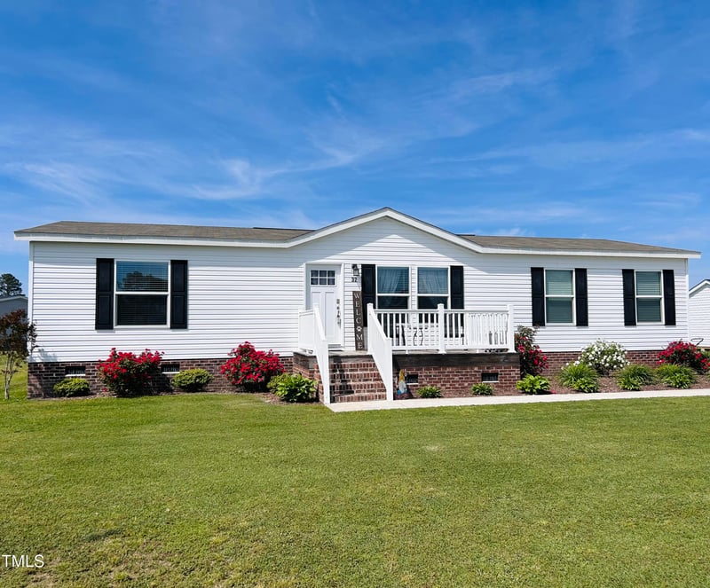 32 Goldeneye Ln, Selma, NC 27576