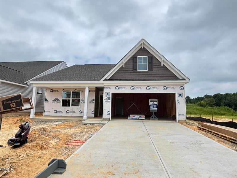 32 Quilting Dr, Benson, NC 27504
