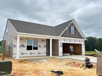 32 Quilting Dr, Benson, NC 27504