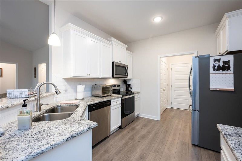 32 S Rabbit Run Dr, Smithfield, NC 27577