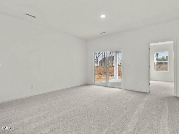 32 Rolling Banks Dr, Louisburg, NC 27549