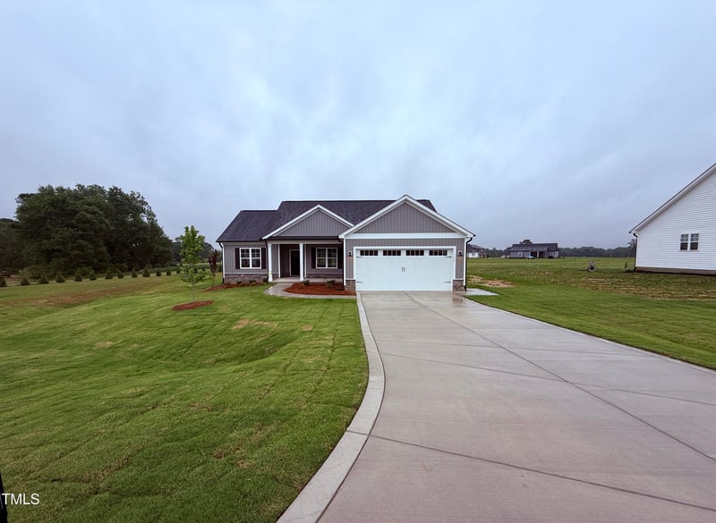 32 Tanseyleaf Dr, Smithfield, NC 27577