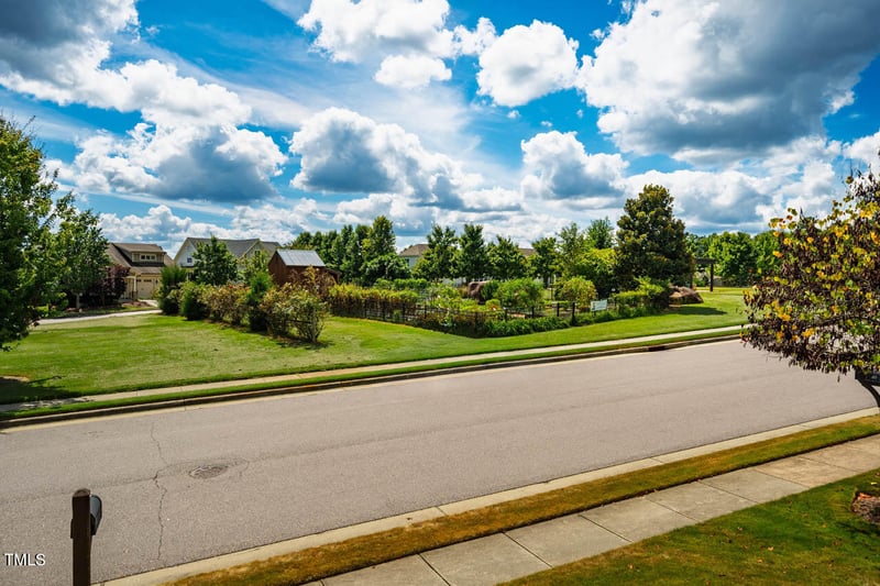 32 Treywood Ln, Chapel Hill, NC 27516