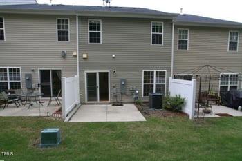 320 Anterbury Dr, Apex, NC 27502