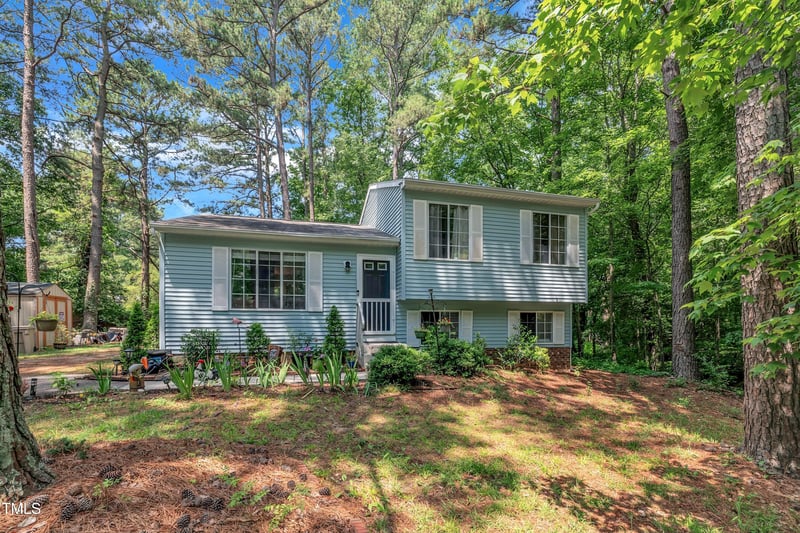 320 Bainbridge Cir, Garner, NC 27529