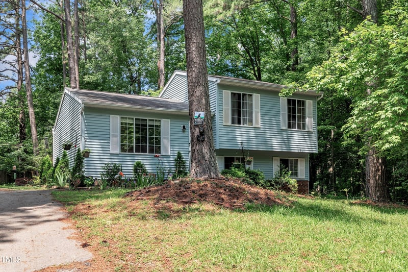 320 Bainbridge Cir, Garner, NC 27529