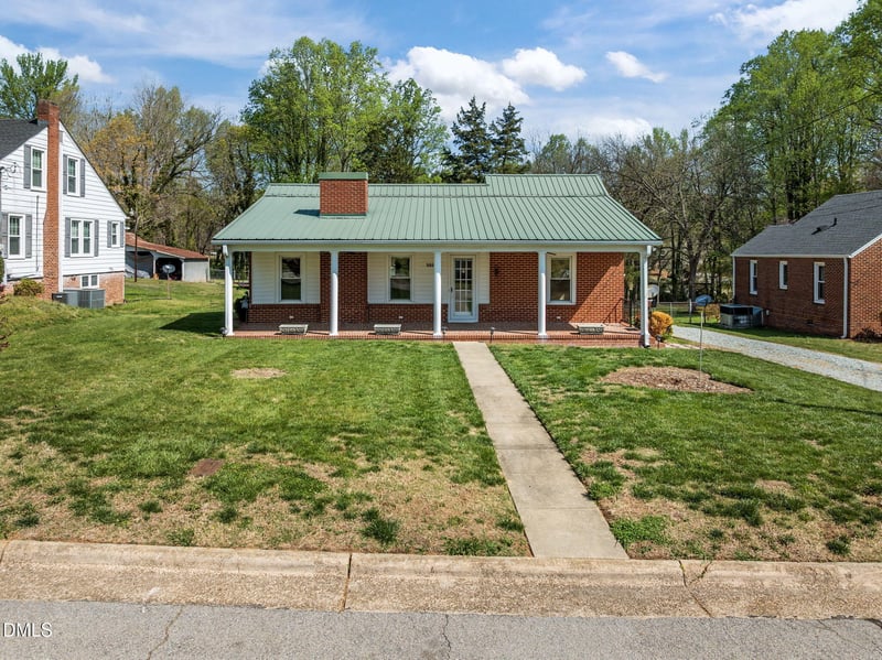 320 Barnette Ave, Roxboro, NC 27573