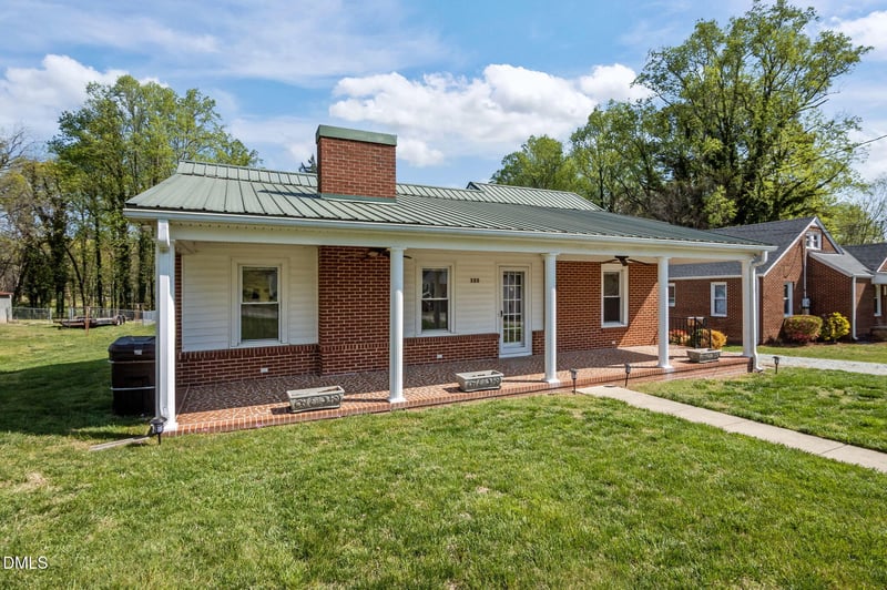 320 Barnette Ave, Roxboro, NC 27573