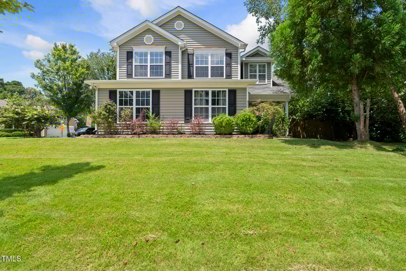 320 Braxman Ln, Holly Springs, NC 27540
