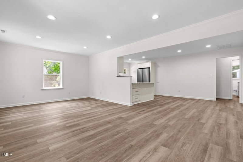 320 Clay St, Clayton, NC 27520