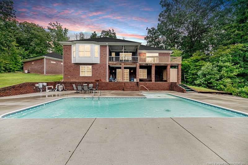 320 Copper Ridge Dr, Sanford, NC 27330
