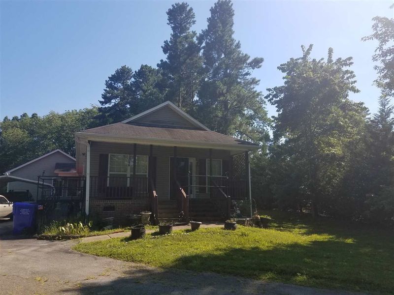 320 Cornelius St, Hillsborough, NC 27278