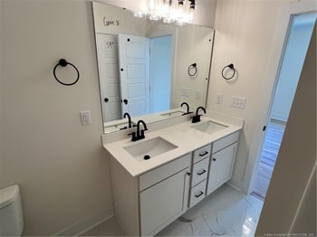 320 Currie Ct, Fayetteville, NC 28301