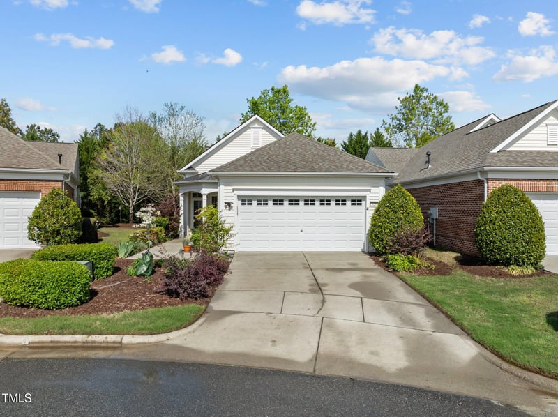 320 Easton Grey Loop, Cary, NC 27519