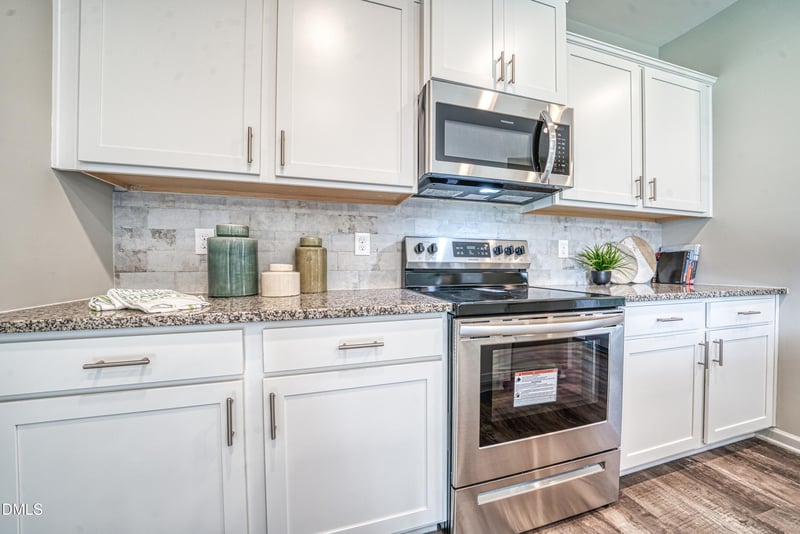 320 Ember St, Zebulon, NC 27597