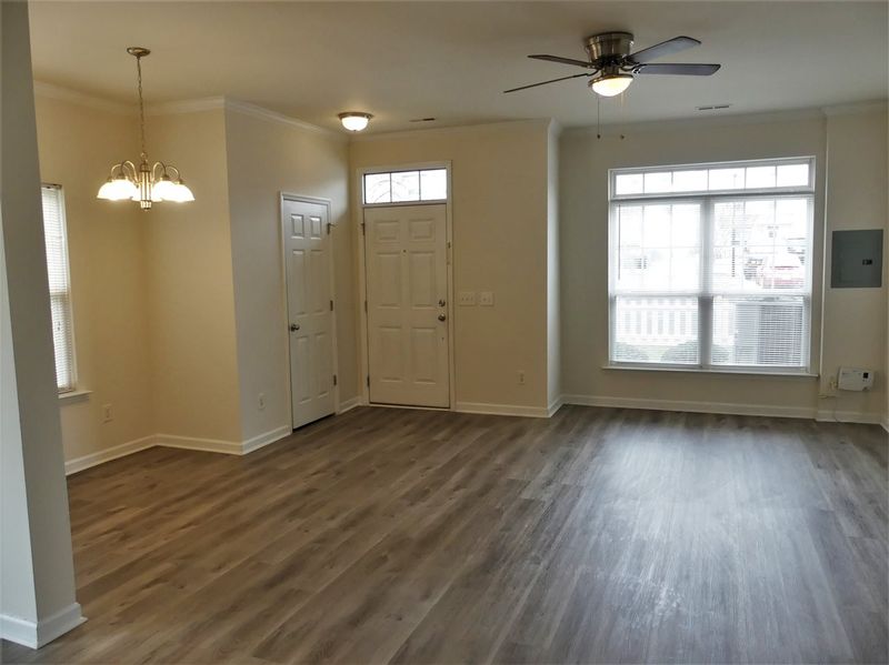 320 Gilman Ln #100, Raleigh, NC 27610