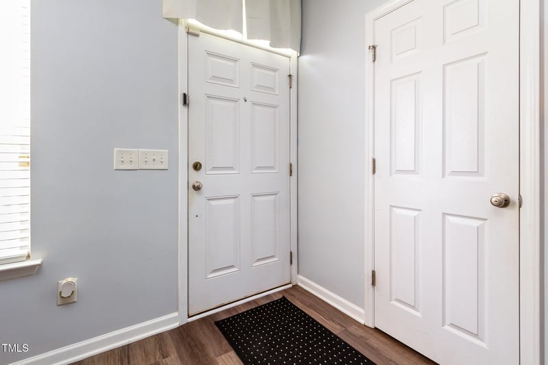 320 Gilman Ln #106, Raleigh, NC 27610