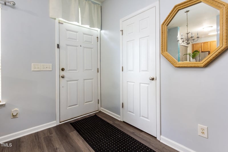 320 Gilman Ln #106, Raleigh, NC 27610