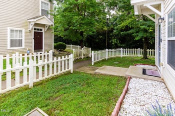 320 Gilman Ln #106, Raleigh, NC 27610
