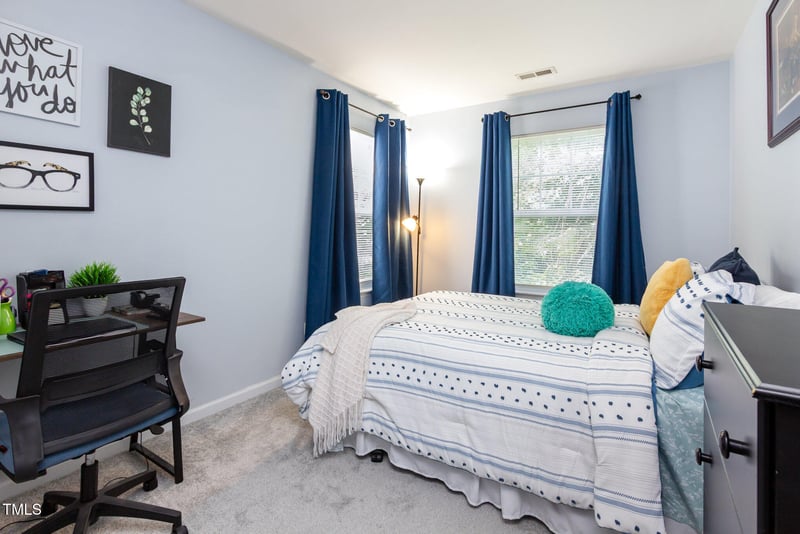 320 Gilman Ln #106, Raleigh, NC 27610