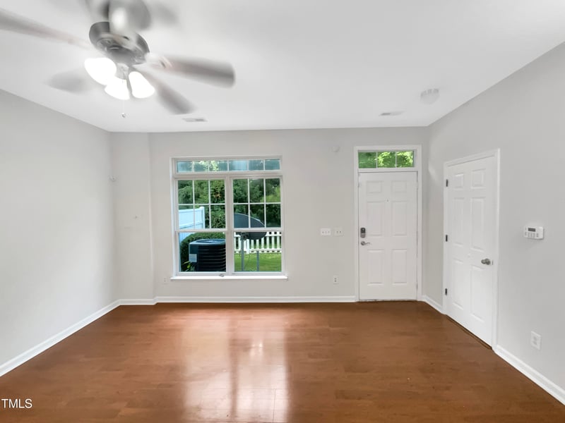 320 Gilman Ln #110, Raleigh, NC 27610