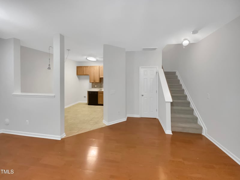 320 Gilman Ln #110, Raleigh, NC 27610