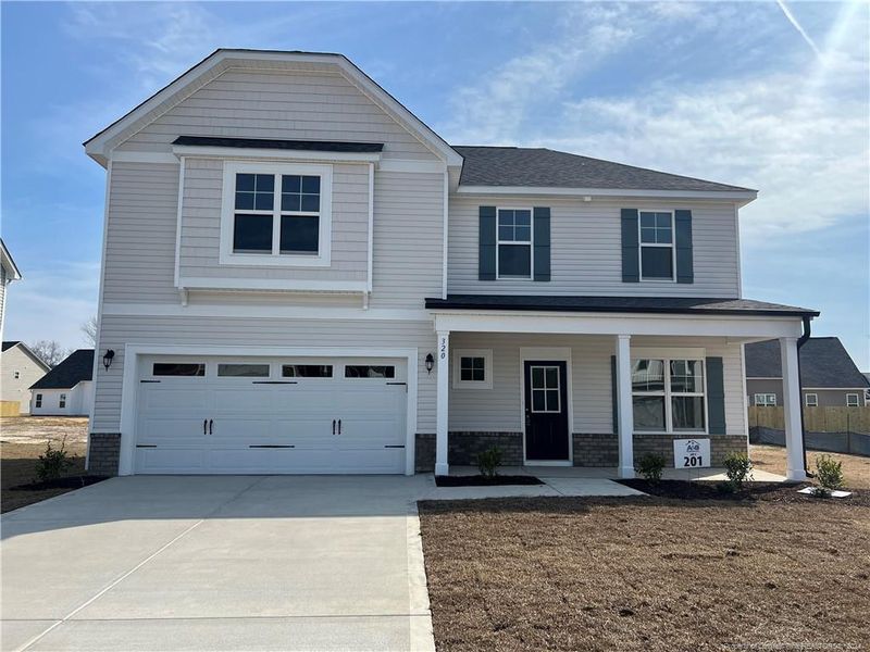 320 Glee Dr, Hope Mills, NC 28348