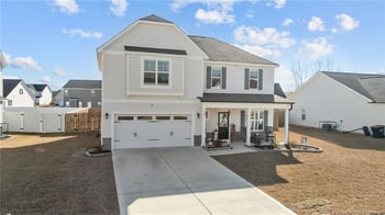 320 Glee St, Hope Mills, NC 28348