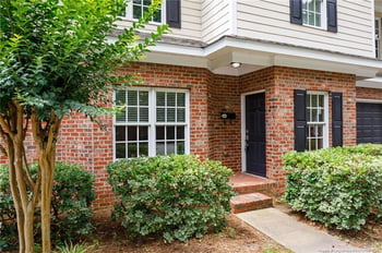 320 Glenburney Dr #104, Fayetteville, NC 28303