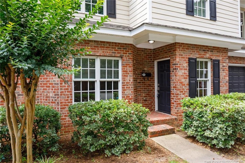 320 Glenburney Dr #104, Fayetteville, NC 28303