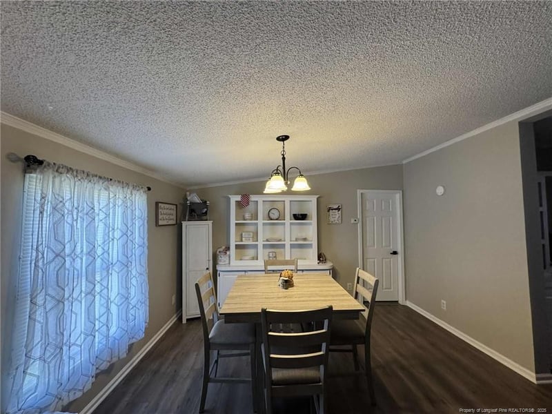 320 Grummen Rd, Hope Mills, NC 28348