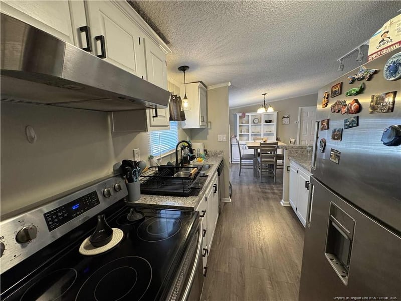 320 Grummen Rd, Hope Mills, NC 28348