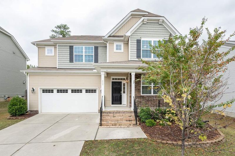 320 Holly Blossom Dr, Durham, NC 27703