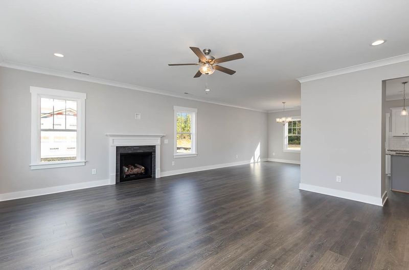 320 Jackson Pond Dr, Smithfield, NC 27577