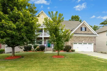 320 Knollcrest Ln, Knightdale, NC 27545