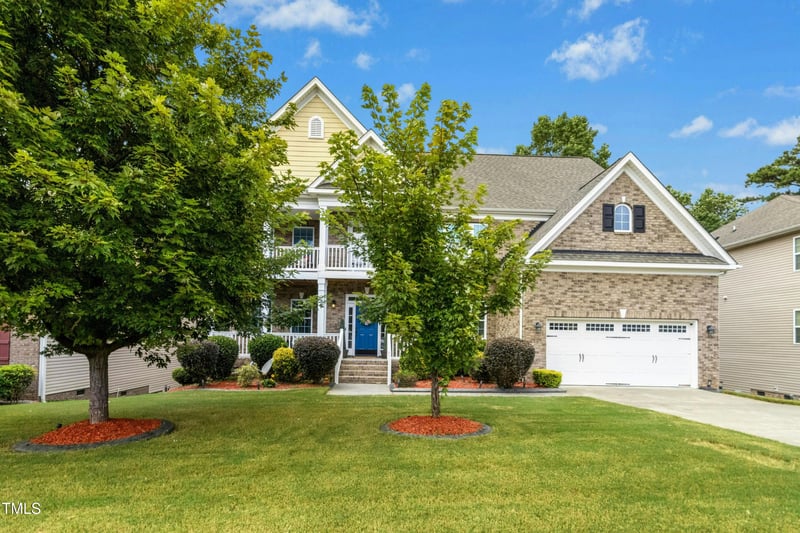 320 Knollcrest Ln, Knightdale, NC 27545